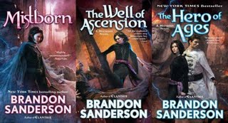 Ordem de leitura dos livros do Brandon Sanderson - Queria Estar Lendo